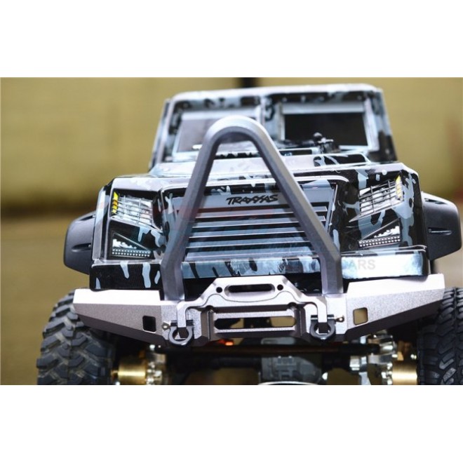 ALUMINIUM FRONT BUMPER WITH D-RINGS (SPIKED DESIGN) -5PC SET--TRX4330FC